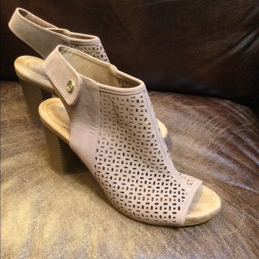 Giani Bernini Sandals